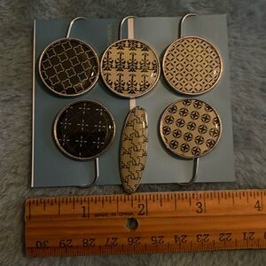 Set of 6 patterned paper clips cute!